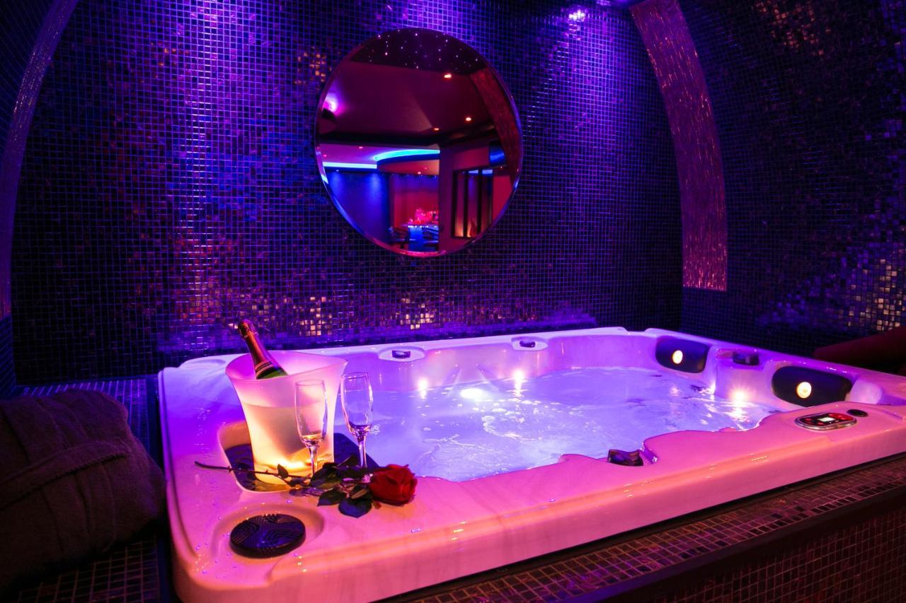 L'Insolite Spa Privatif "Suite Luxueuse-Jacuzzi" Toulouse Exteriér fotografie