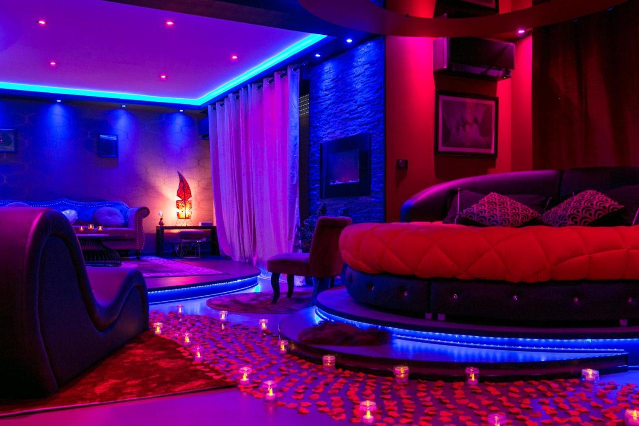L'Insolite Spa Privatif "Suite Luxueuse-Jacuzzi" Toulouse Exteriér fotografie
